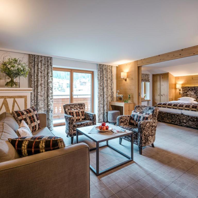 Hotel Auenhof - Familienzimmer mit Bergblick - 1