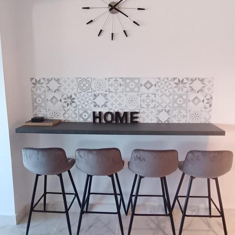 Beachfront Apartment with Sea View & Balcony PMT16 - Apartamento de 3 dormitorios - 32