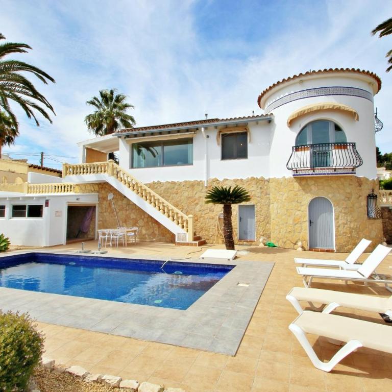 Golondrina - panoramic hillside holiday house in Moraira - Two-Bedroom Villa - 3