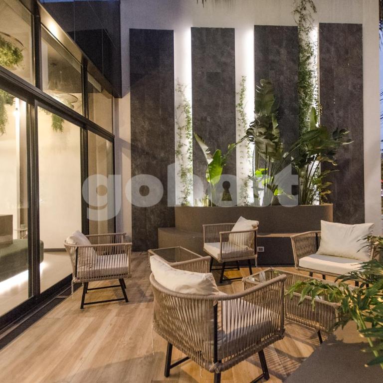 Elegant apartment blocks away from La Galeria - Apartamento - 19