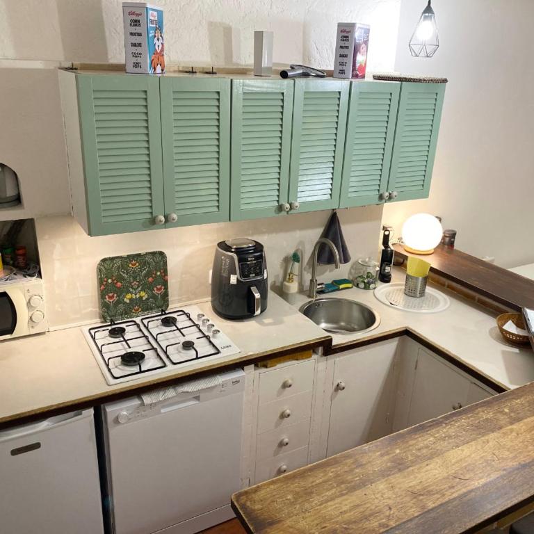 Logement Atypique - Appartement 1 Chambre - 10