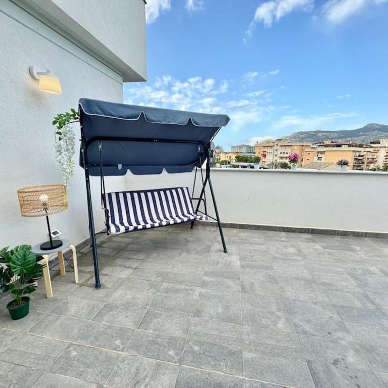 Attico Magnificent [Wi-Fi/Free Parking] - Three-Bedroom Apartment - 32