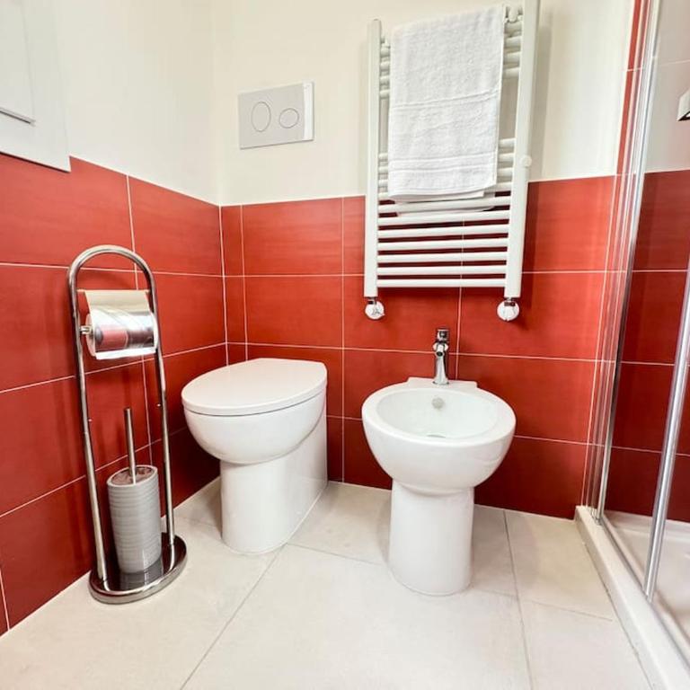 Attico Magnificent [Wi-Fi/Free Parking] - Three-Bedroom Apartment - 41