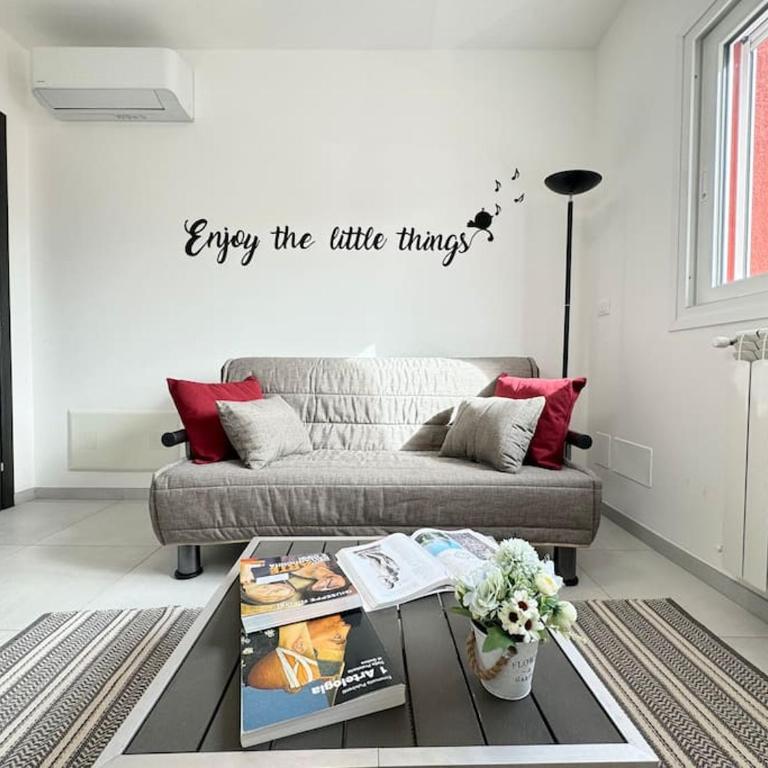 Attico Magnificent [Wi-Fi/Free Parking] - Three-Bedroom Apartment - 43
