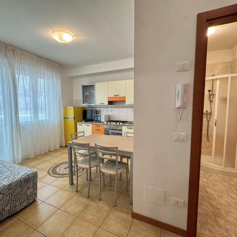 Condominio Bussola - Appartamento con 2 Camere da Letto - 8