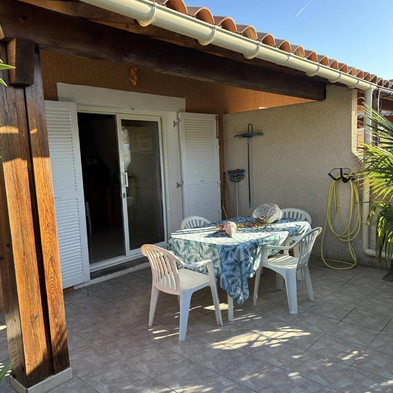 HOLIDAYLAND 431 VILLA T2 MEZZANINE CLIM 8 couchages climatisé NARBONNE PLAGE - Maison 1 Chambre - 7