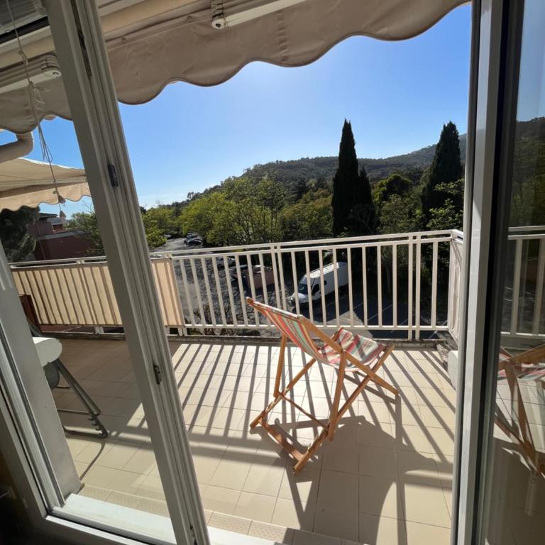 Appartement Clim Terrasse - Apartment mit 3 Schlafzimmern mit Parkblick - 1