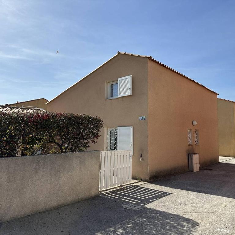 HOLIDAYLAND 137 VILLA T3 MEZZANINE 7 couchages climatisé NARBONNE PLAGE - Maisonnette - 18