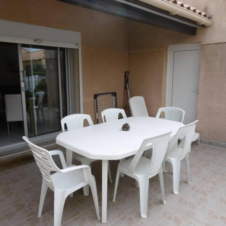 HOLIDAYLAND 122 VILLA T3 MEZZANINE 7 couchages climatisé NARBONNE PLAGE - Maisonette - 3