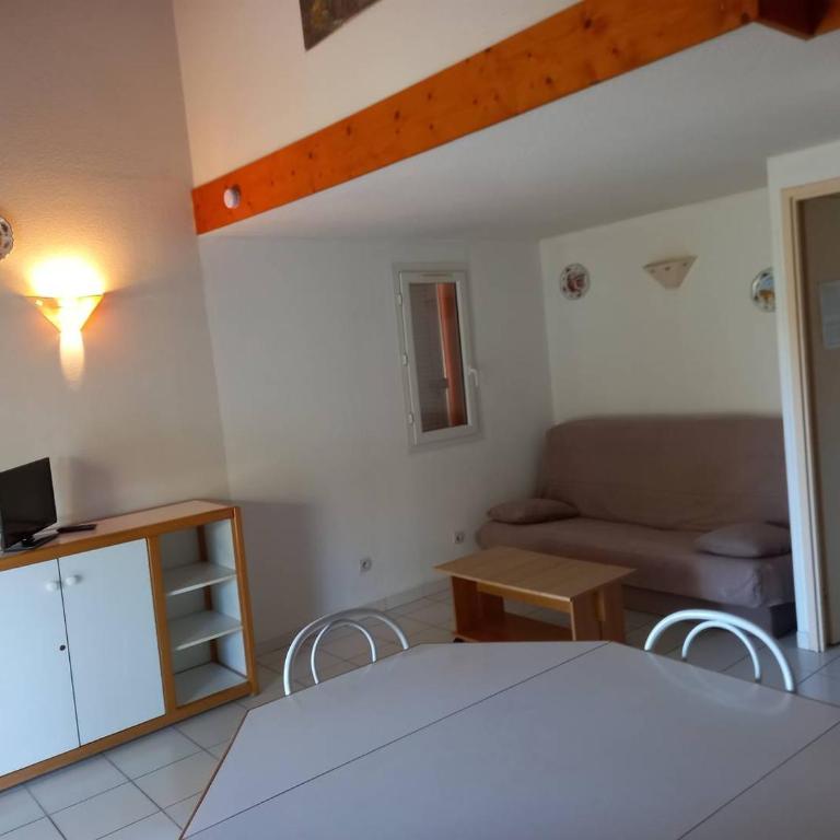 HOLIDAYLAND 212 VILLA T2 MEZZANINE 6 couchages climatisé NARBONNE PLAGE - Maisonnette - 5