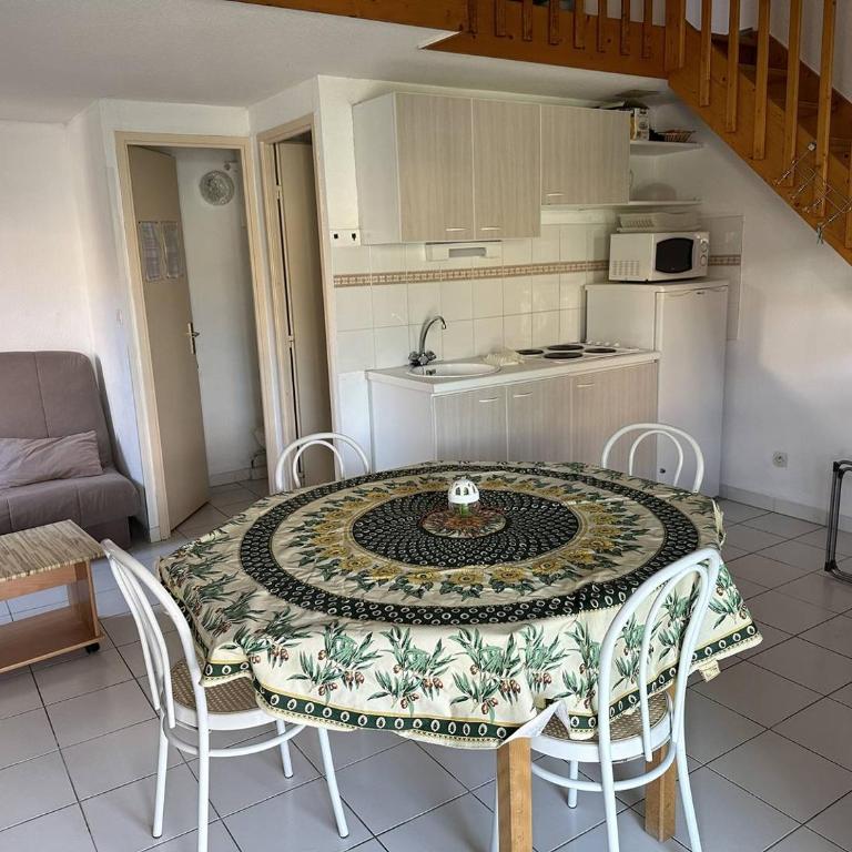 HOLIDAYLAND 212 VILLA T2 MEZZANINE 6 couchages climatisé NARBONNE PLAGE - Maisonnette - 14