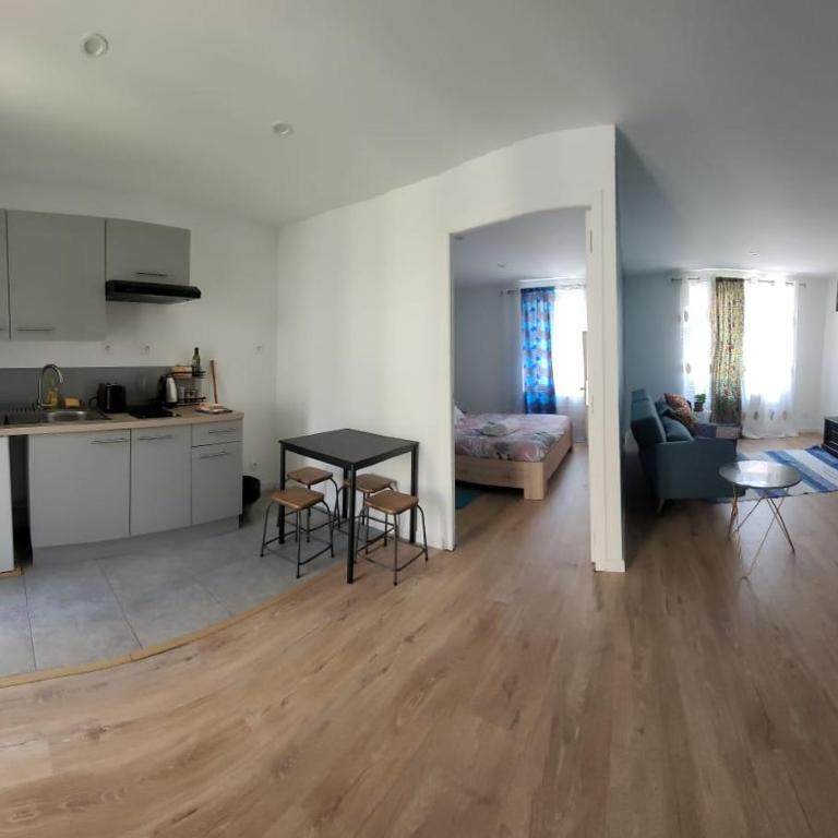 Charment T2 quartier créateurs,Métro Crs julien. - Apartment mit 1 Schlafzimmer - 25