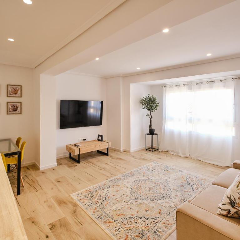 Carmen flat - Two-Bedroom Apartment - 3