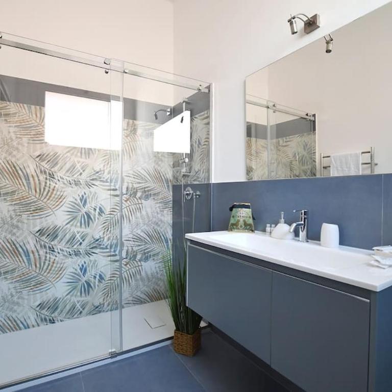 iFlat Normanni Lounge Apartment - Three-Bedroom Apartment - 2