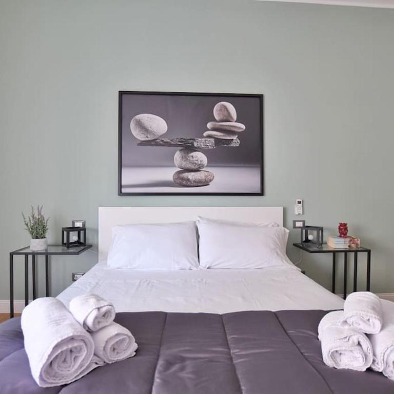 iFlat Normanni Lounge Apartment - Three-Bedroom Apartment - 15