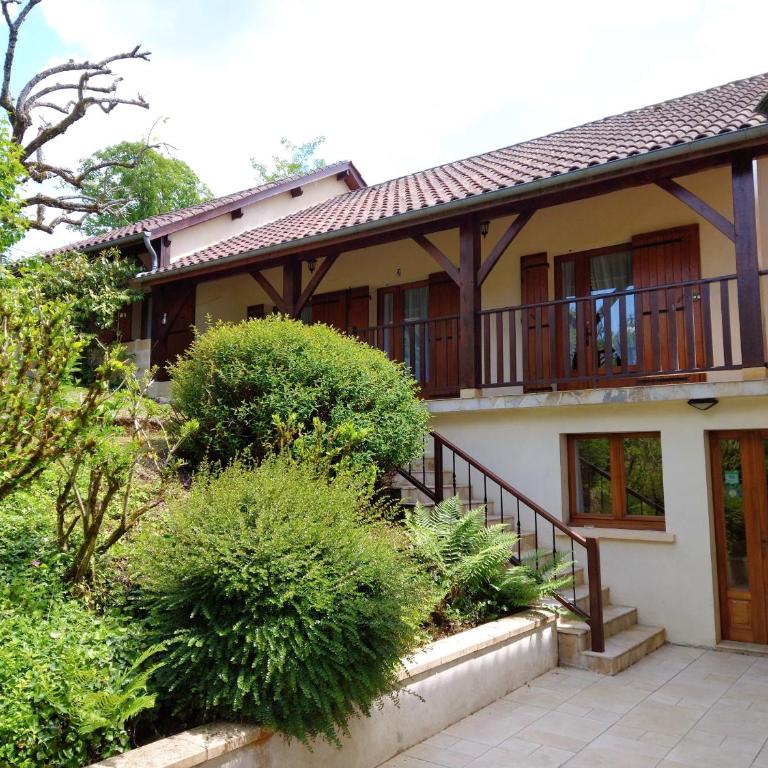 La Colline - Chambre d'hôtes - B&B - Chambre Double avec Salle de Bains Privative - 12