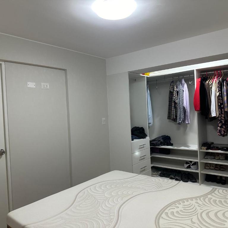 Apartamento 3 habitaciones, Santa Beatriz - Perú - One-Bedroom Apartment - 7