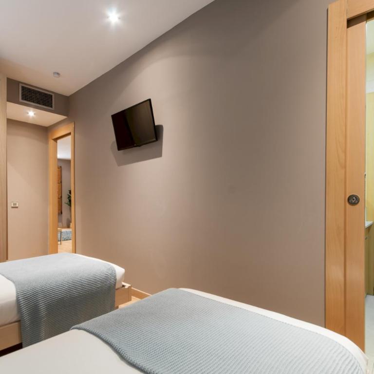 Casa PILAR Central By MyRentalHost - Two-Bedroom Apartment - 9