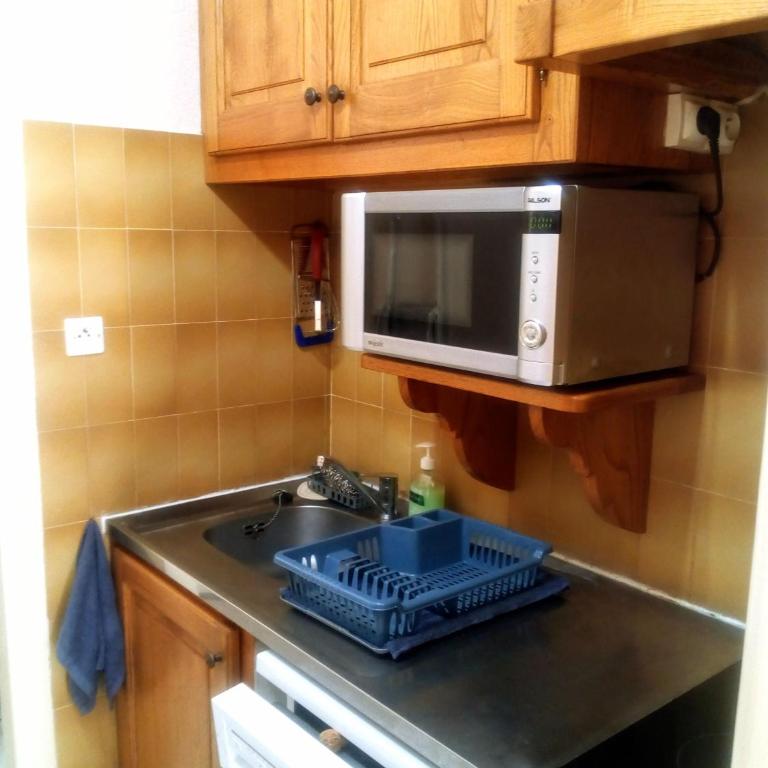 Studio Petite Provence vacances ou cure vue montagne - Studio with Balcony - 4