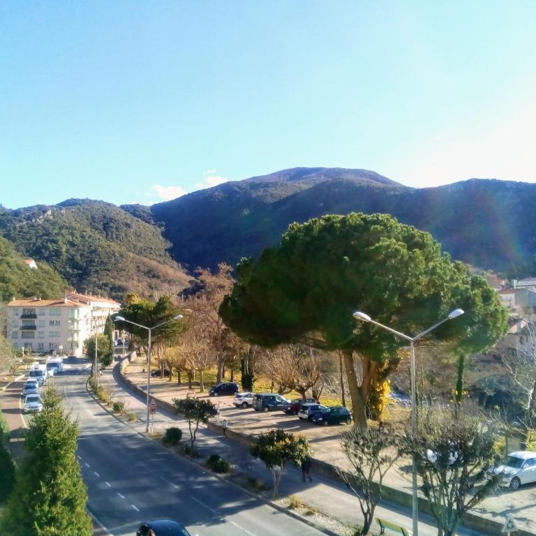 Studio Petite Provence vacances ou cure vue montagne - Studio with Balcony - 12