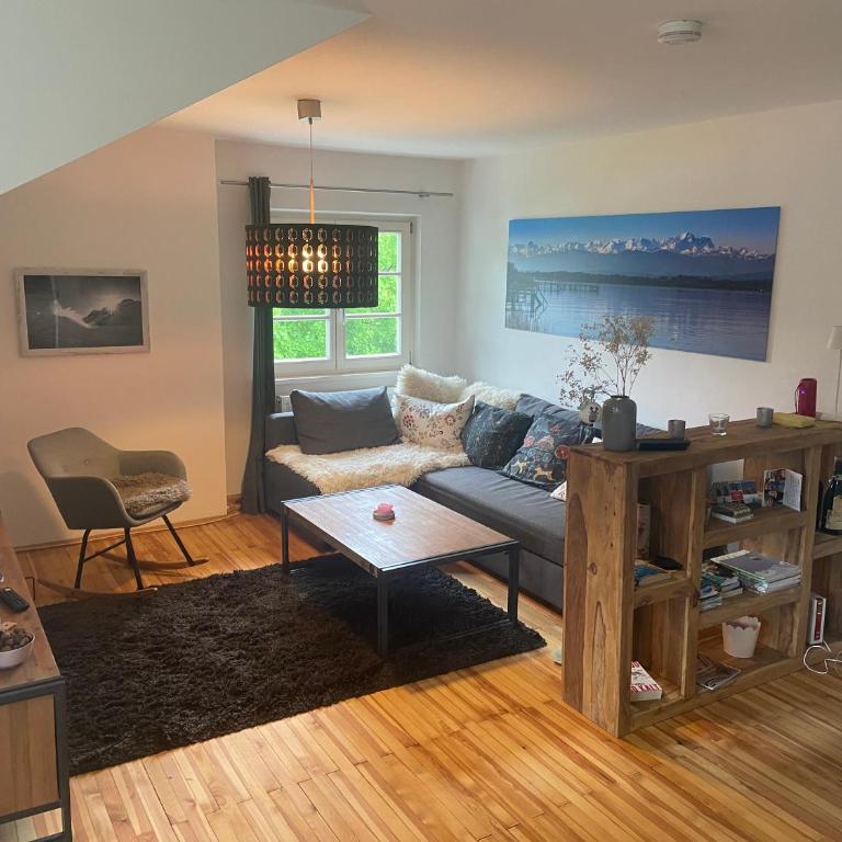 Dachgeschoss Wohnung mit Traum Bergblick - Apartment mit 2 Schlafzimmern - 1