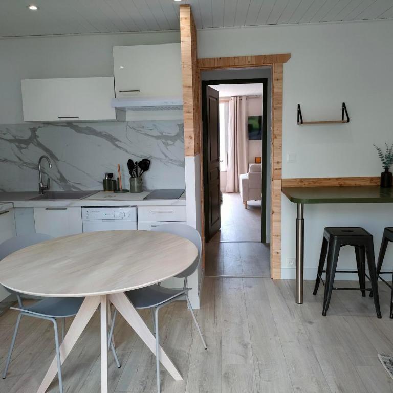 Le Cosy du Plongeoir - T2 neuf avec vue sur le lac de Serre Ponçon et grande terrasse avec jardin - Appartement 1 Chambre - 19