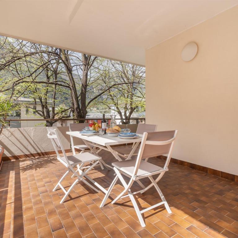La Terrazza - Casa Baroni - Appartamento con 2 Camere da Letto e Balcone - 1