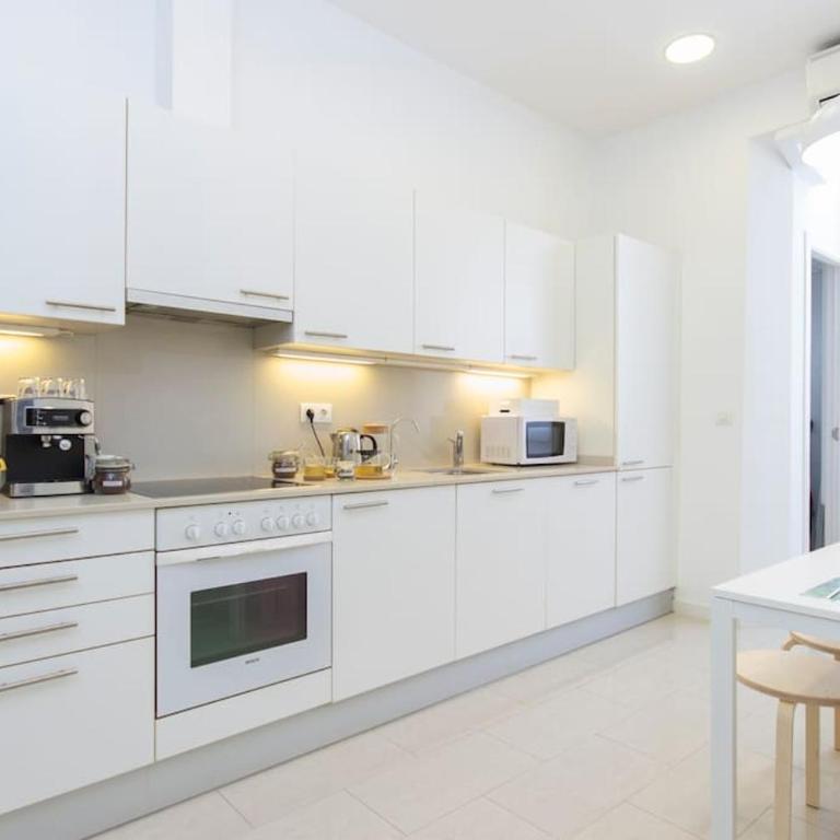Piso luminoso con vistas en el centro de Tarragona - Apartamento de 3 dormitorios - 30