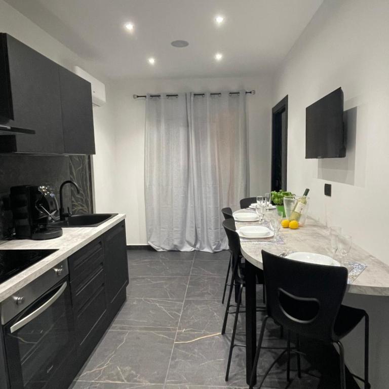 Casa Vacanze Donna MariaCarme' - Appartamento con 2 Camere da Letto - 7