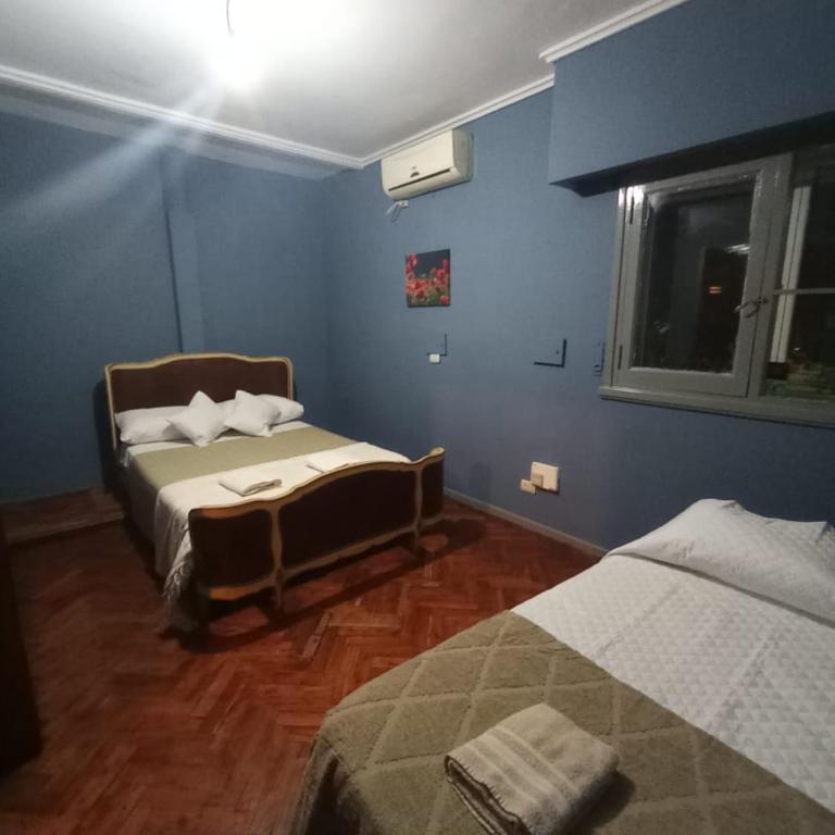 Hostel Lao - Double Room with Private Bathroom - 2
