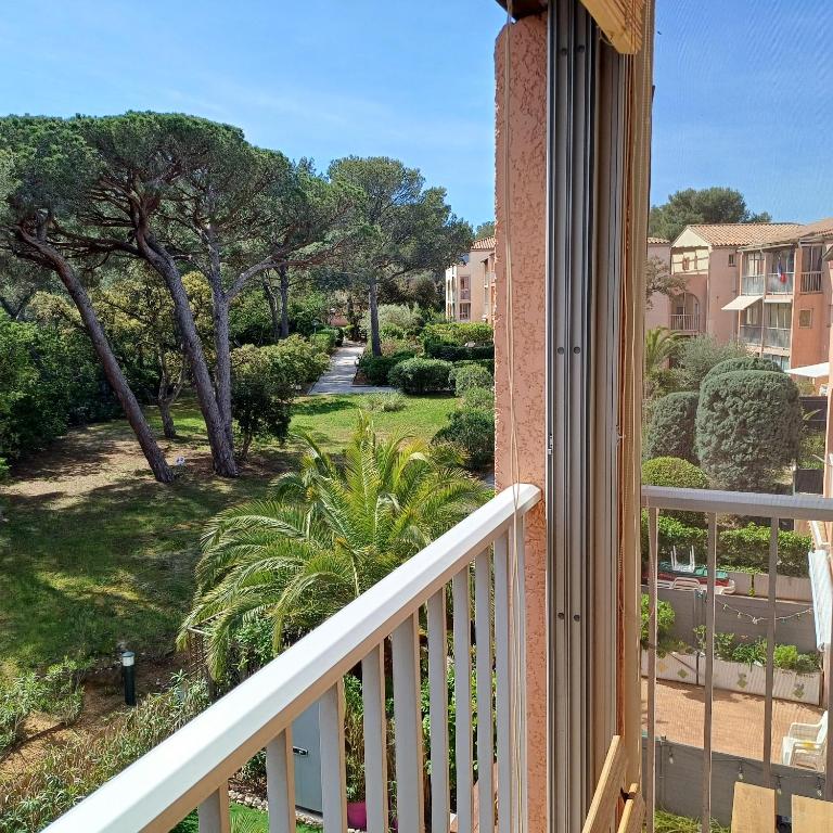 Vacances Bord de Mer résidence piscine tennis - Apartment mit 1 Schlafzimmer - 34