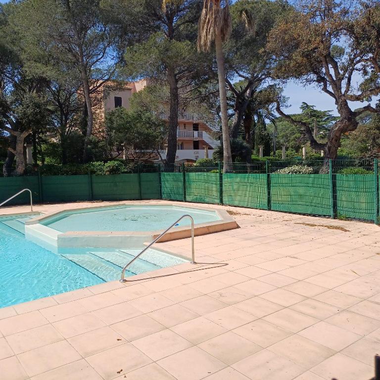Vacances Bord de Mer résidence piscine tennis - Apartment mit 1 Schlafzimmer - 41