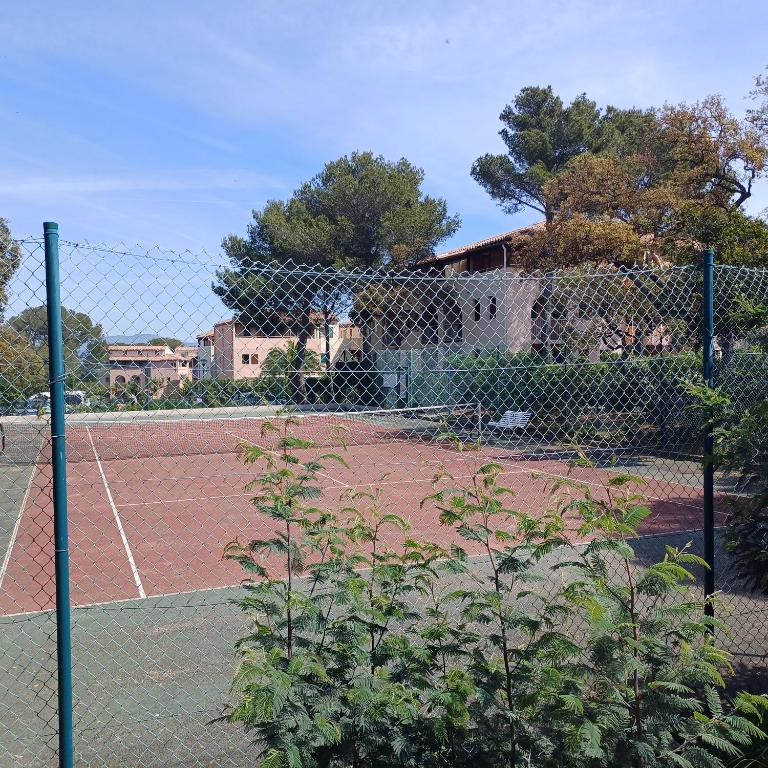 Vacances Bord de Mer résidence piscine tennis - Apartment mit 1 Schlafzimmer - 51