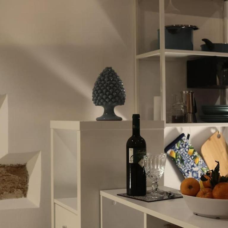 Casuzza palazzo storico, Stazione Centrale Palermo - Appartamento - Piano Terra - 24