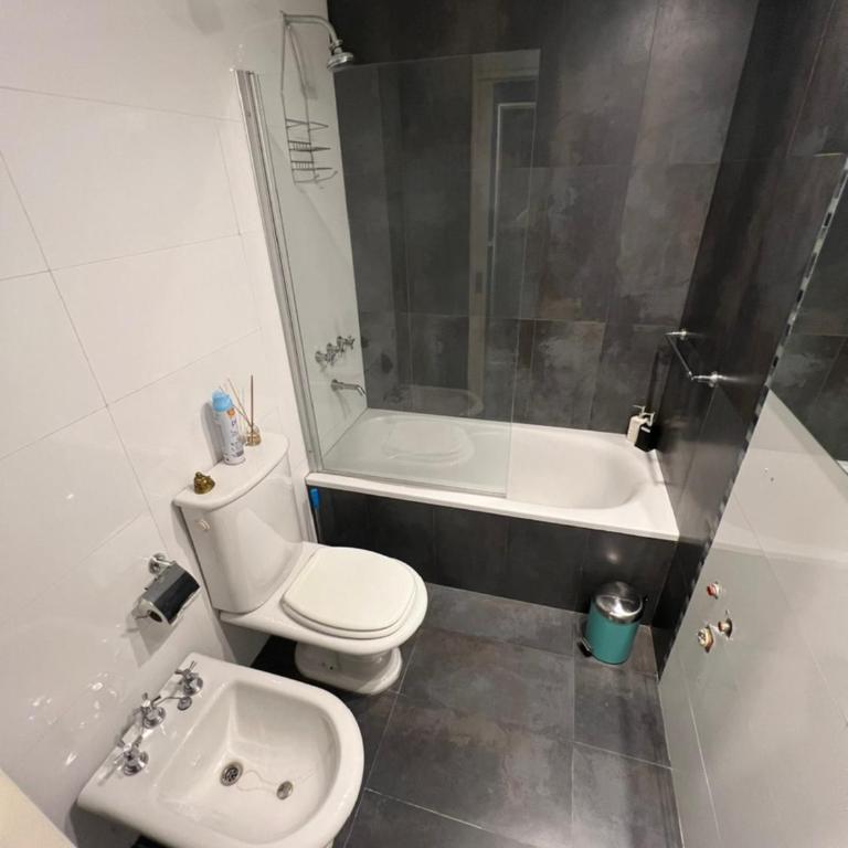 MORENO. DEPTO 2 DORMITORIOS DE CATEGORIA EN PLENO CENTRO. 2 BAÑOS. AMENITIES. COCHERA OPCIONAL - Apartamento de 2 dormitorios - 11