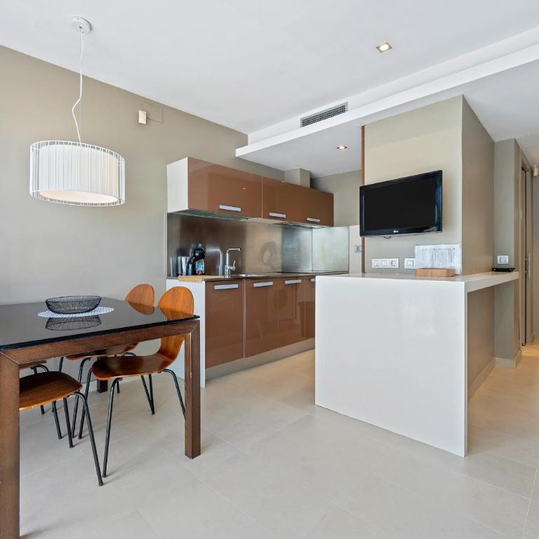 Hauzify I Apartaments La Martina - Apartamento - Planta baja - 1