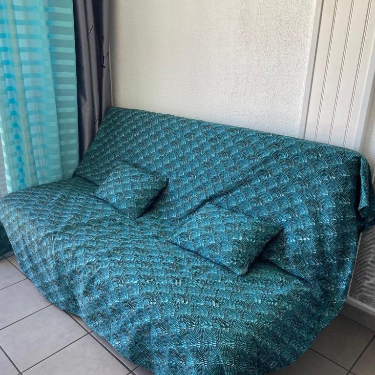 APPARTEMENT AVEC PISCINE - Appartement - Vue sur Piscine - 3