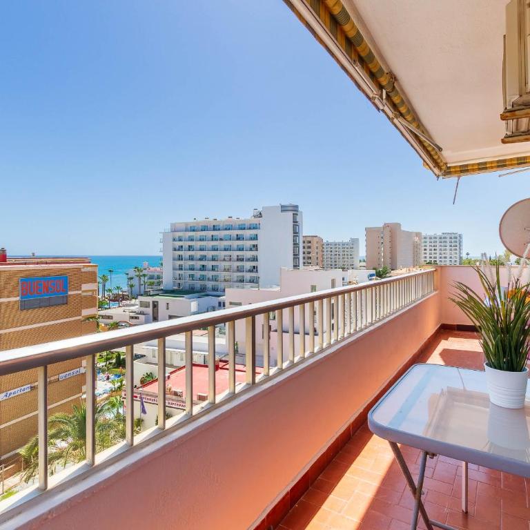 Fontana 5D by IVI Real Estate - Two-Bedroom Apartment - 2