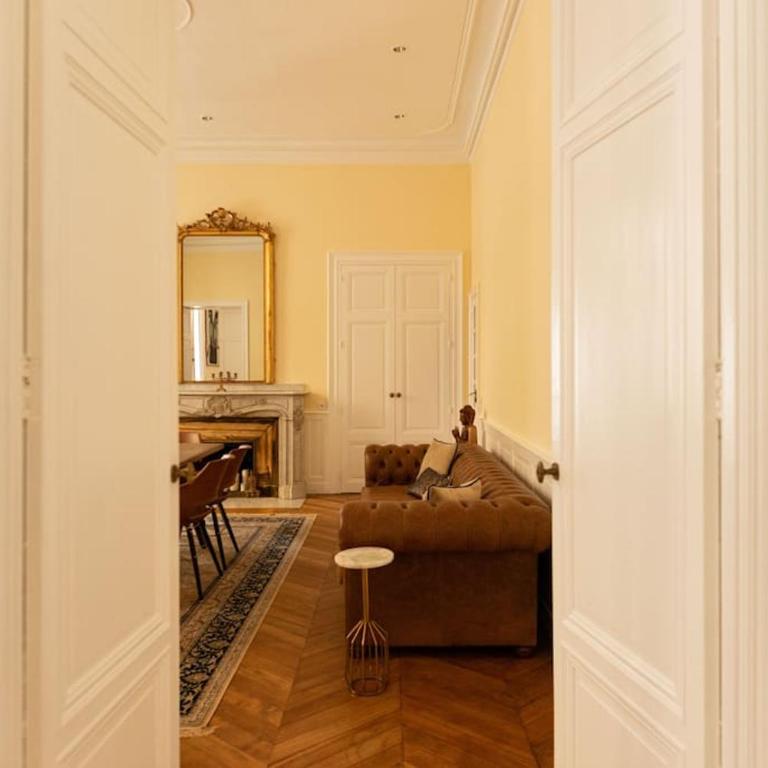 Appartement chic, hôtel particulier, Carcassonne centre - Appartamento con 1 Camera da Letto - 15
