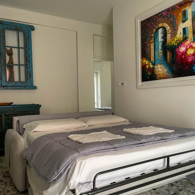 Palazzo Antoniazzi - Two-Bedroom Apartment - 19