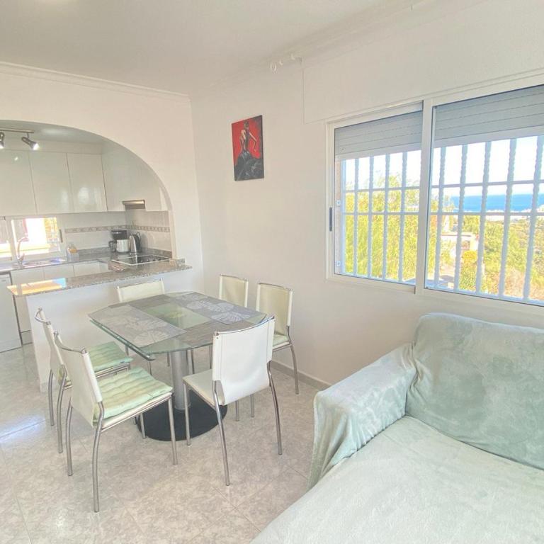 Sea view apartments, Torrevieja, La Mata - Three-Bedroom Apartment - 8