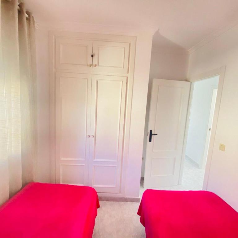 Sea view apartments, Torrevieja, La Mata - Three-Bedroom Apartment - 23
