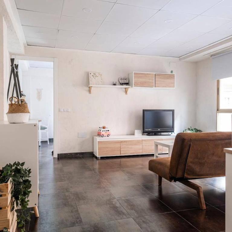 Disfruta de Santa Pola, acogedor apartamento en el centro. - Apartamento de 1 dormitorio - 3