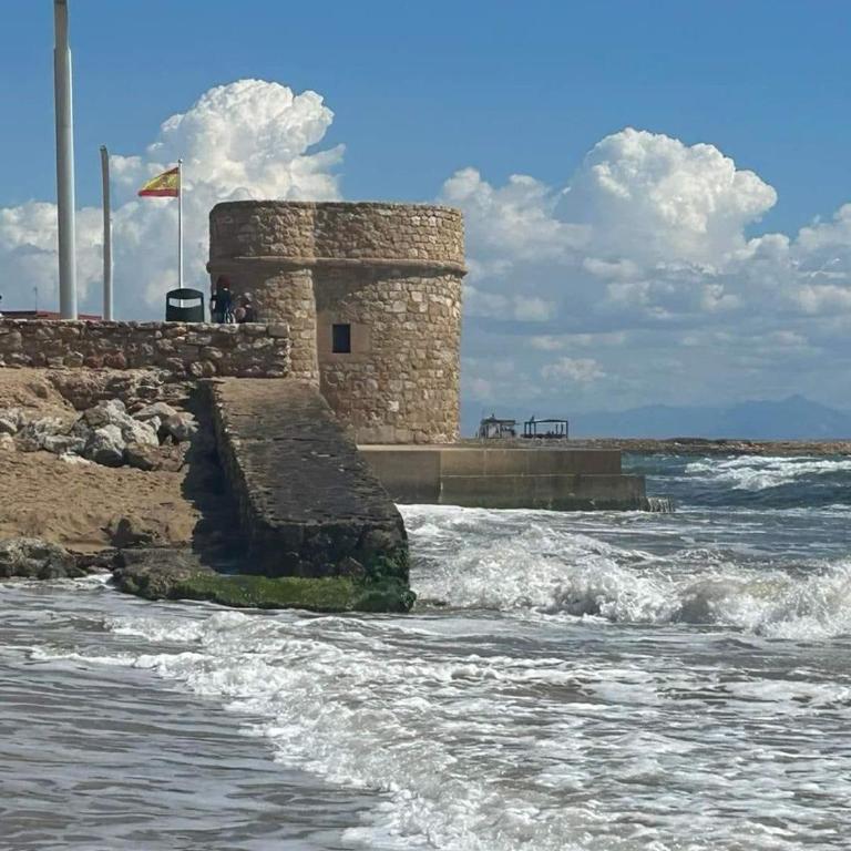 Sea view apartments, Torrevieja, La Mata - Three-Bedroom Apartment - 42