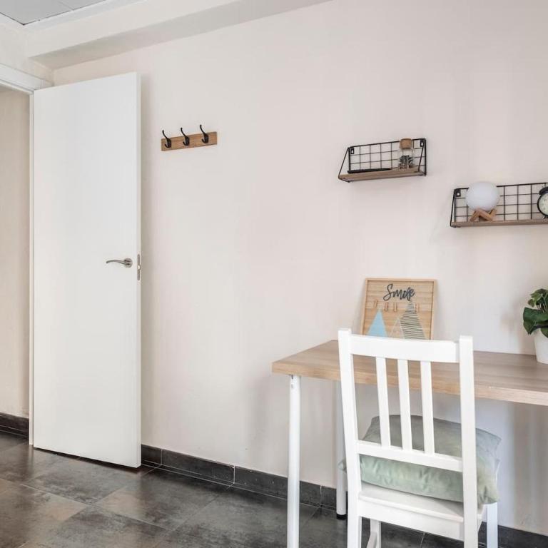 Disfruta de Santa Pola, acogedor apartamento en el centro. - Apartamento de 1 dormitorio - 10