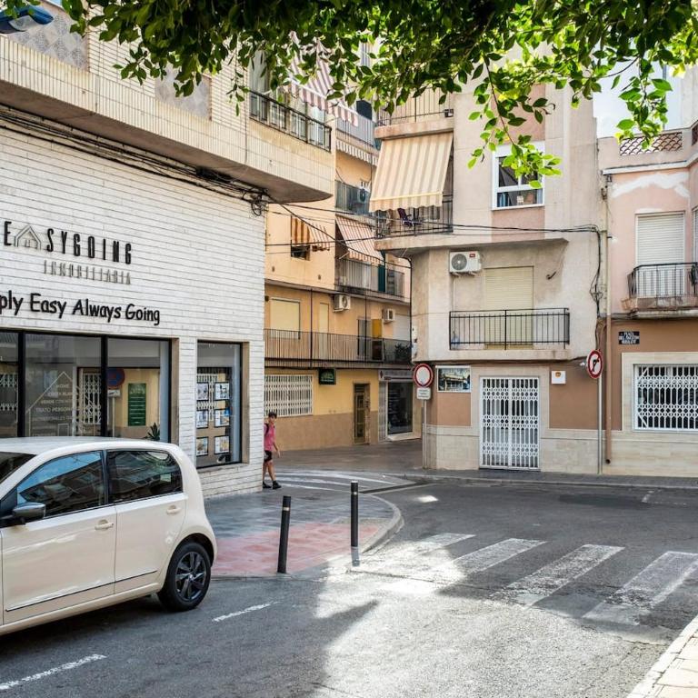 Disfruta de Santa Pola, acogedor apartamento en el centro. - Apartamento de 1 dormitorio - 18