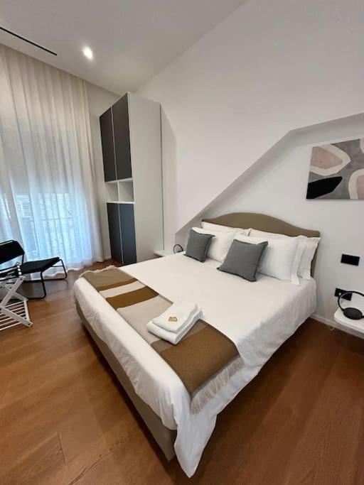 Loft Metro Mergellina - Posizione strategica per visitare Napoli - Apartment - 11