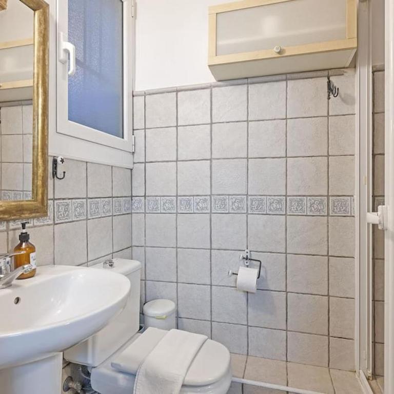 Las Ramblas, comfort in BCN for 8 persons - Apartment - 11