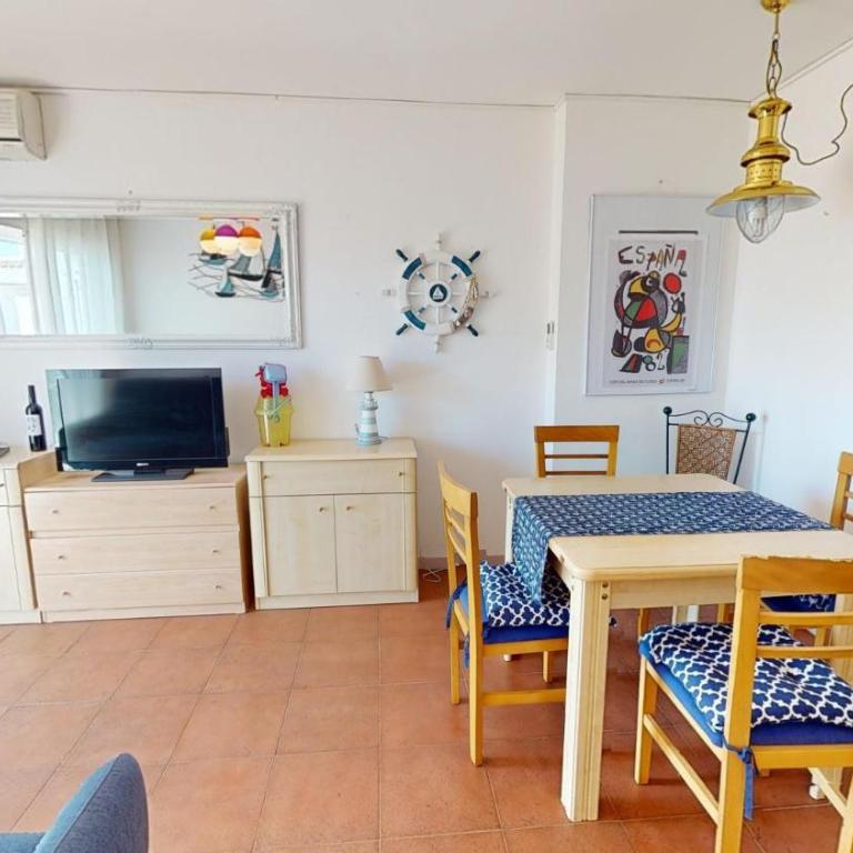Royal Marine I GA 4-6 - Two-Bedroom Apartment - 15
