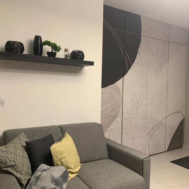 3 Zimmer Apartment am Gardasee mit traumhaften Seeblick und Pool in Torri del Benaco - Appartamento - 12